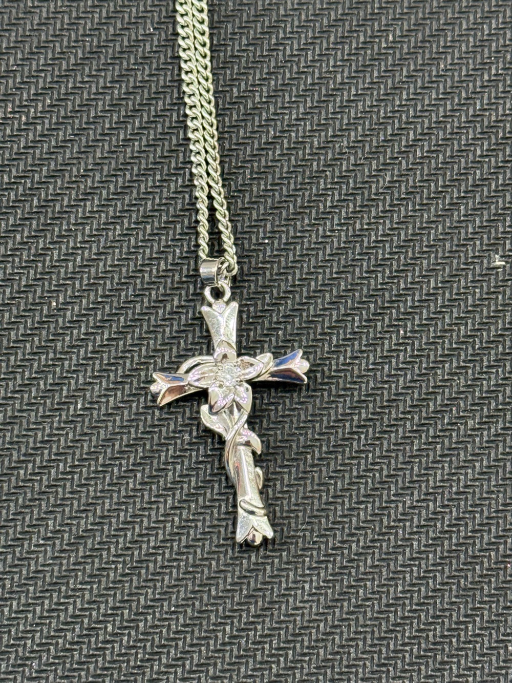 Silver Floral Cross Pendant Necklace - Women Jewelry
